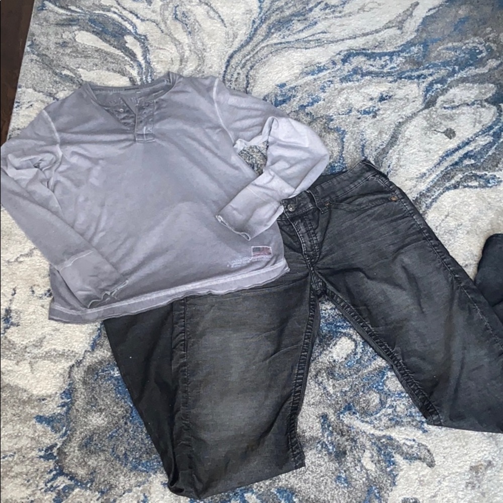 Men’s True Religion Shirt